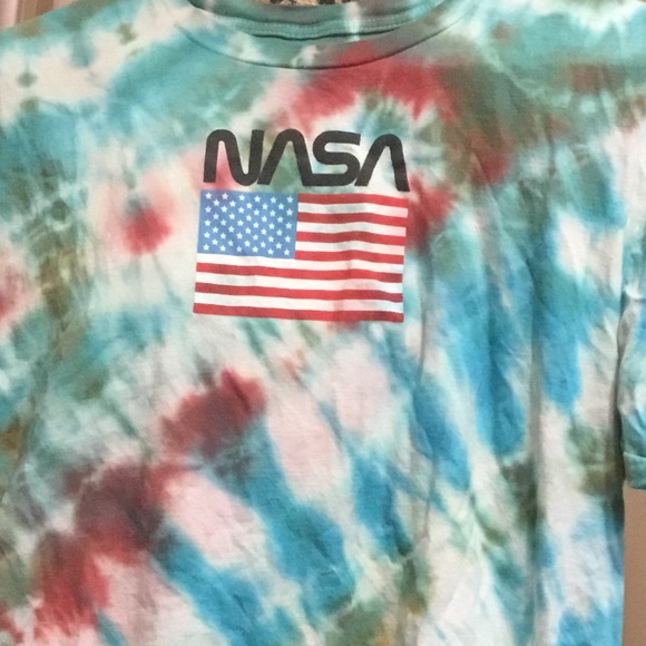 Upcycled tee tie dye - Picture 3 of 3